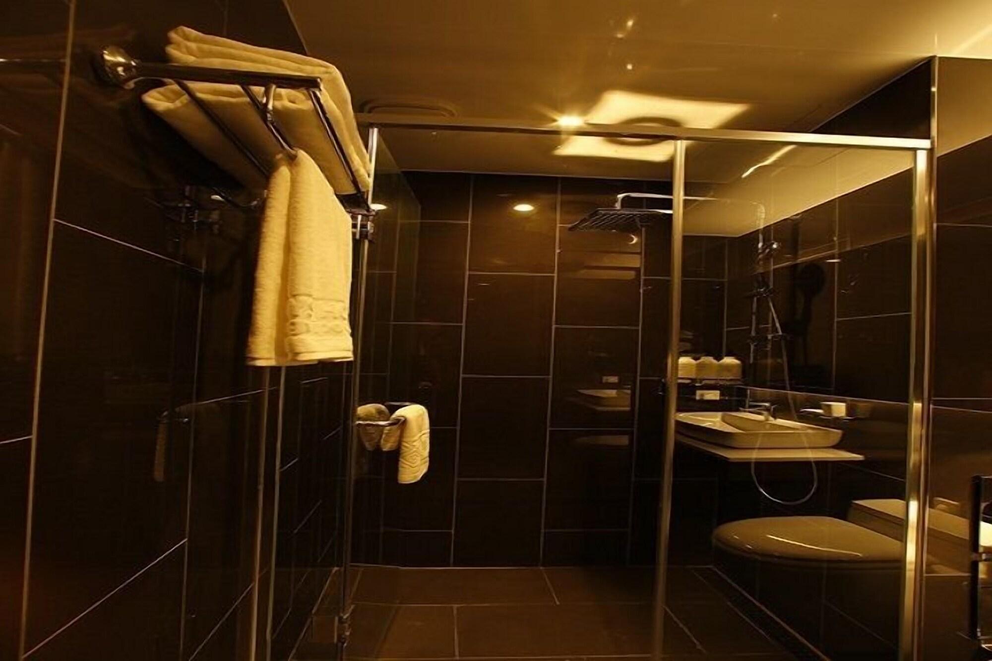 Golden Daisy Hotel Seogwipo Luaran gambar